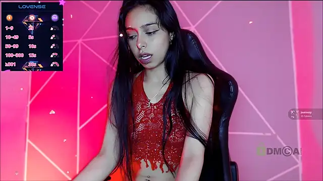 lilylouisee online show from October 30, 11:39 pm