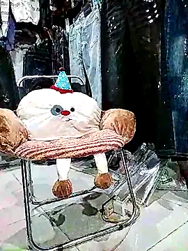  Vitamin Sex  online show from December 18, 3:55 am