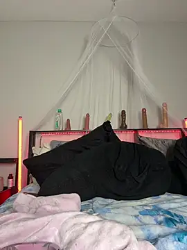 Lickplayofficial online show from July 5, 4:08 am