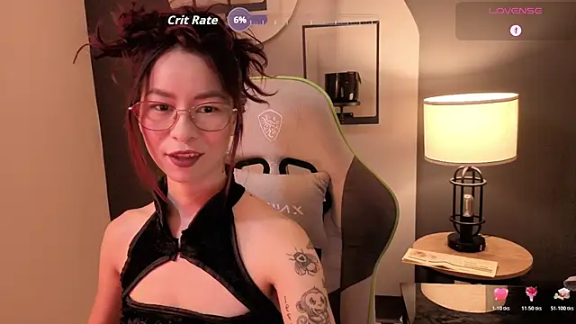 rosse 98  online show from August 5, 3:07 pm
