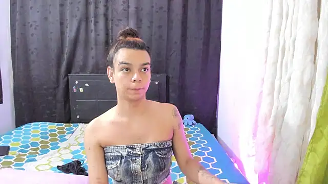 Megan Miles02 online show from April 30, 5:23 am