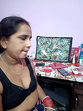 reemacouple007 online show from July 21, 4:41 pm