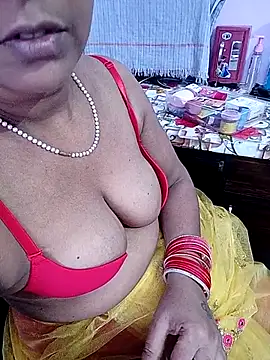 reemacouple007 online show from July 4, 4:52 am