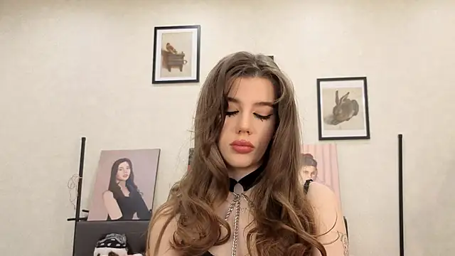 dolly ll online show from June 16, 1:45 pm