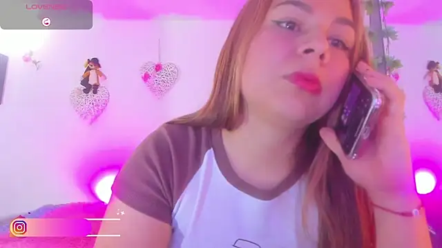 little tifanny82 online show from November 18, 2:40 pm