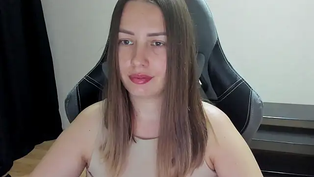 Mia shy1 online show from June 26, 1:12 pm