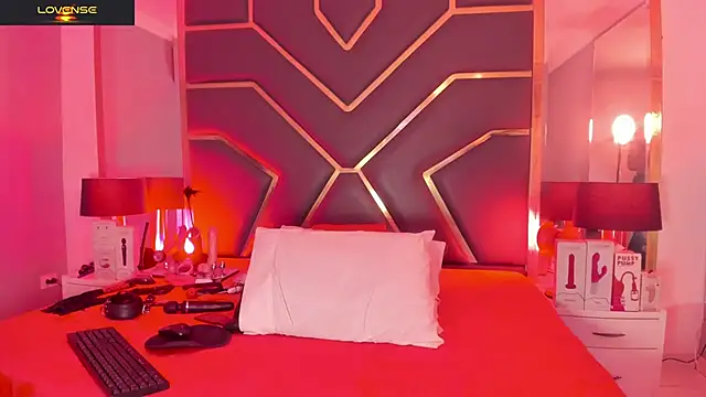 Scarlettt Ass online show from September 12, 12:23 pm