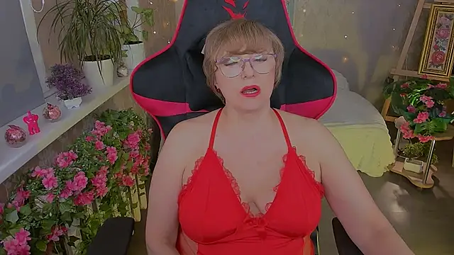 sugar vivien online show from April 30, 5:40 pm