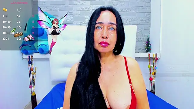 HorniestMilf online show from November 13, 10:09 pm