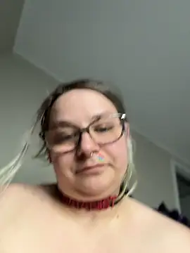 kitten0760 online show from June 21, 3:27 pm