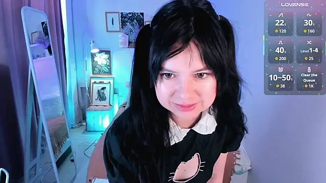 Lil Amelie online show from July 23, 10:12 am