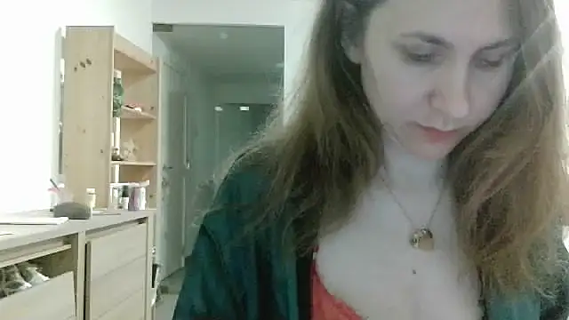 JasmineGlamour online show from April 29, 2:48 am