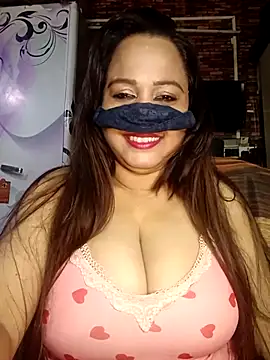 albelasummi702 online show from December 3, 2:47 am