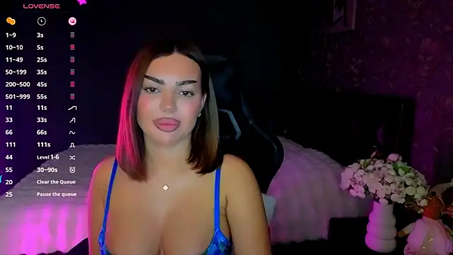 babyleilaa online show from February 4, 10:02 pm