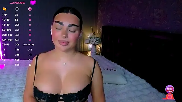 babyleilaa online show from November 24, 11:18 pm