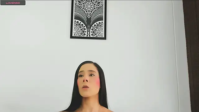 VeronicaTonu online show from June 9, 6:40 pm