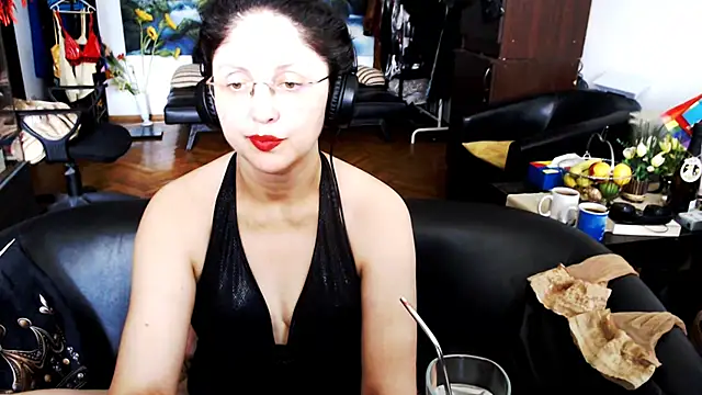 Imperatriza online show from July 21, 4:30 pm