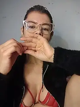 RamonaSimons online show from July 14, 4:50 am