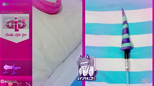 DaddysLittleGirl01 online show from March 10, 1:26 pm