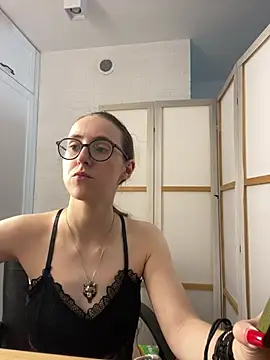 MartiniiSelenna online show from July 6, 5:56 am