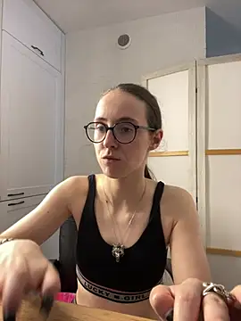 MartiniiSelenna online show from June 20, 9:46 am