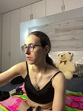 MartiniiSelenna online show from May 28, 6:22 am