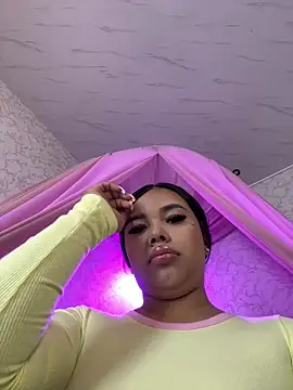 MarianaGarciaa   online show from June 14, 11:54 am