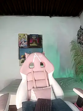 lovely kitt online show from February 27, 2:55 am