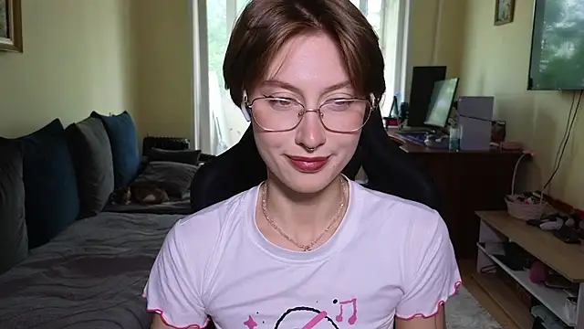 MalvinaBlum online show from June 12, 5:59 am