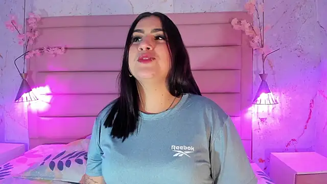 sabrinamilani online show from January 15, 3:23 am