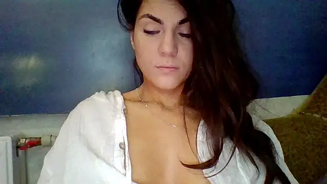 AliceTailor online show from June 20, 4:43 pm