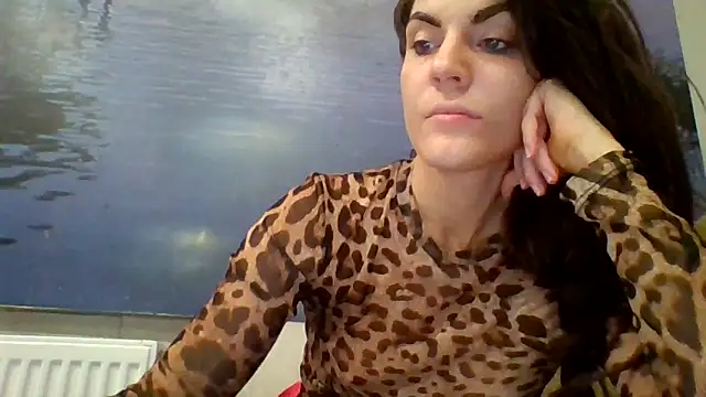 AliceTailor online show from March 6, 10:27 pm