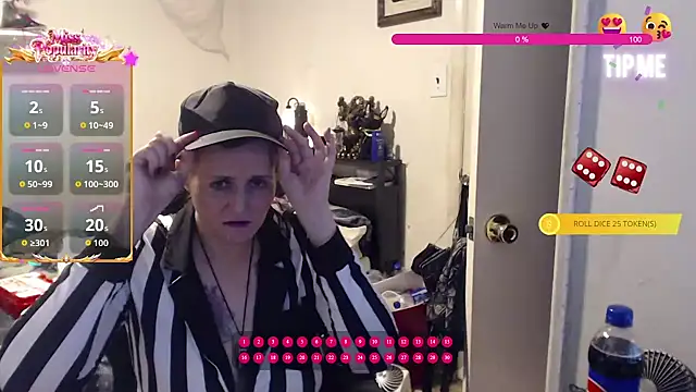 Demonicmiss online show from June 16, 1:12 pm