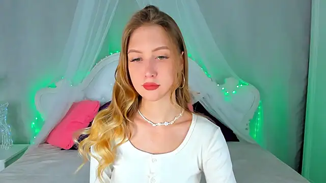 VitalinaBlue online show from March 17, 8:51 am