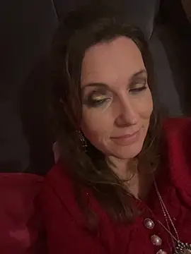 Lwhite1 online show from November 8, 12:48 am