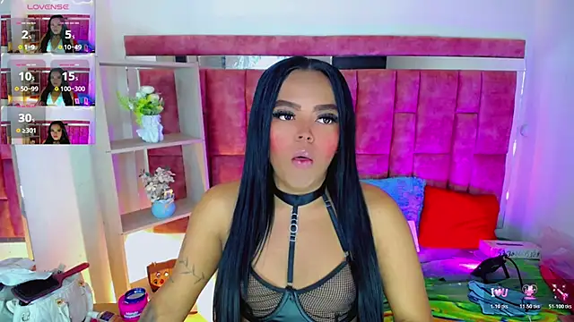 KayleighDreams  online show from July 7, 7:23 am