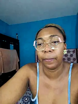 dirtyvictoria online show from March 31, 8:31 pm