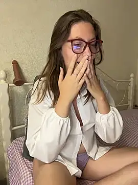 BeatriceTender online show from June 23, 8:51 pm