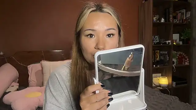 immahawaii online show from July 31, 7:20 am