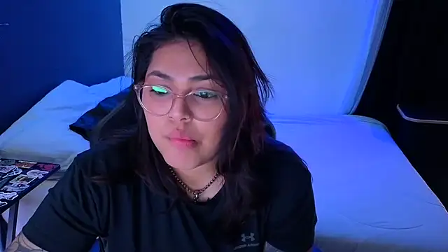 miacanela xo online show from July 17, 3:11 am
