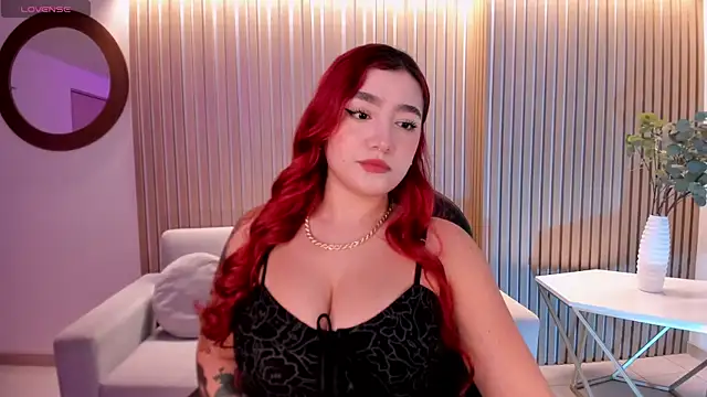 ViolettCastel online show from September 8, 6:40 pm