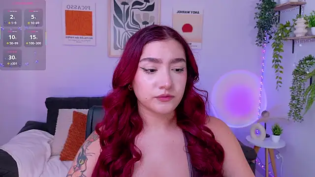 ViolettCastel online show from June 11, 7:22 pm