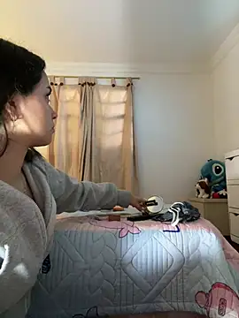 Kimmymadison- online show from June 19, 8:56 pm