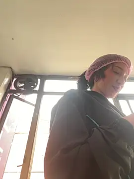 peiton steele7 online show from April 21, 12:34 pm