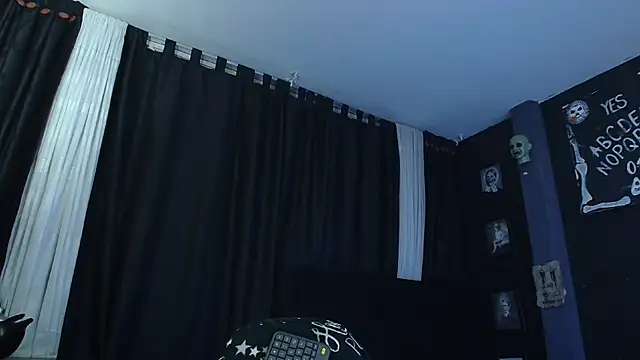 Goddess Mortem online show from November 5, 11:43 pm