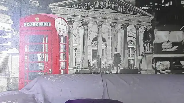 Haileybieberr online show from December 19, 9:40 pm