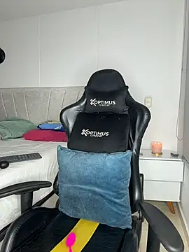 jenna eyesss online show from March 17, 6:56 pm