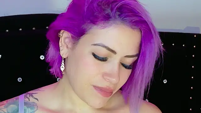 Natalia Montoya online show from July 25, 2:18 am