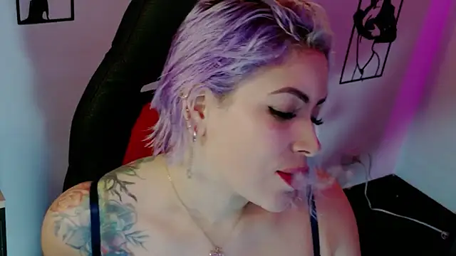 Natalia Montoya online show from February 10, 11:41 pm