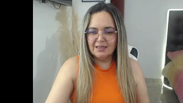 samy vsn online show from November 18, 7:37 pm